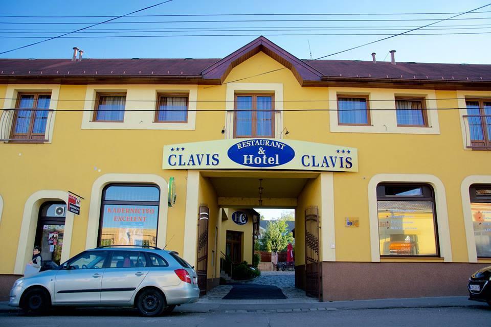 Hotel Clavis Lučenec Dış mekan fotoğraf